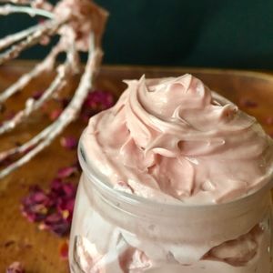 Lulu's Vanilla 🌹 Rose Body Butter